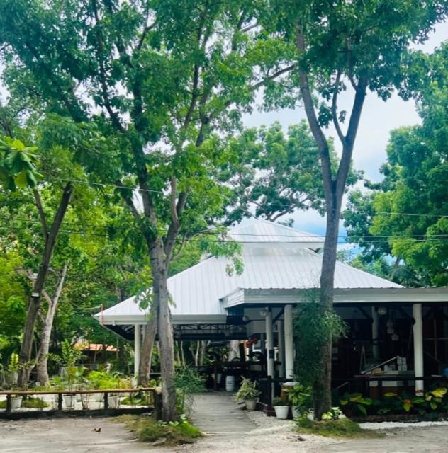 ซานตานเดอร์ เพบเบิล บีช รีสอร์ท ซานตานเดร์ ภายนอก รูปภาพ